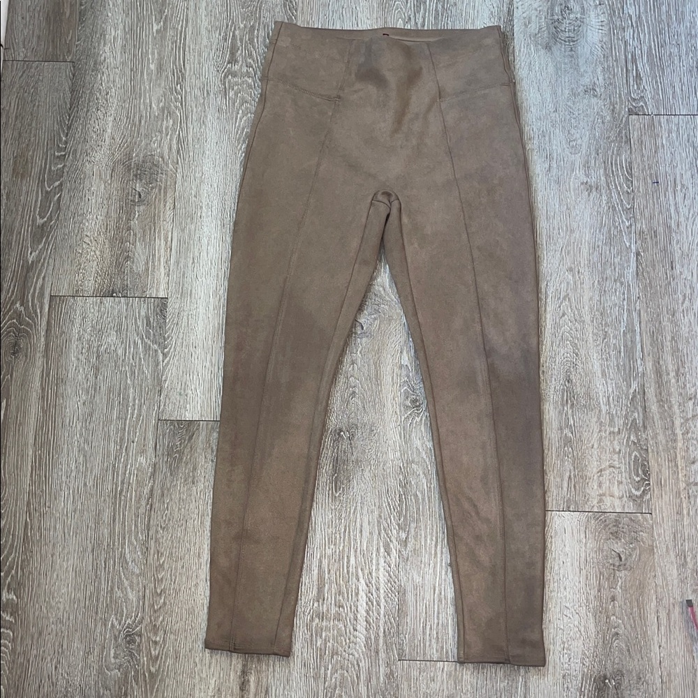 Spanx Faux Suede Leggings pull on pants size large tan brown minimalist business